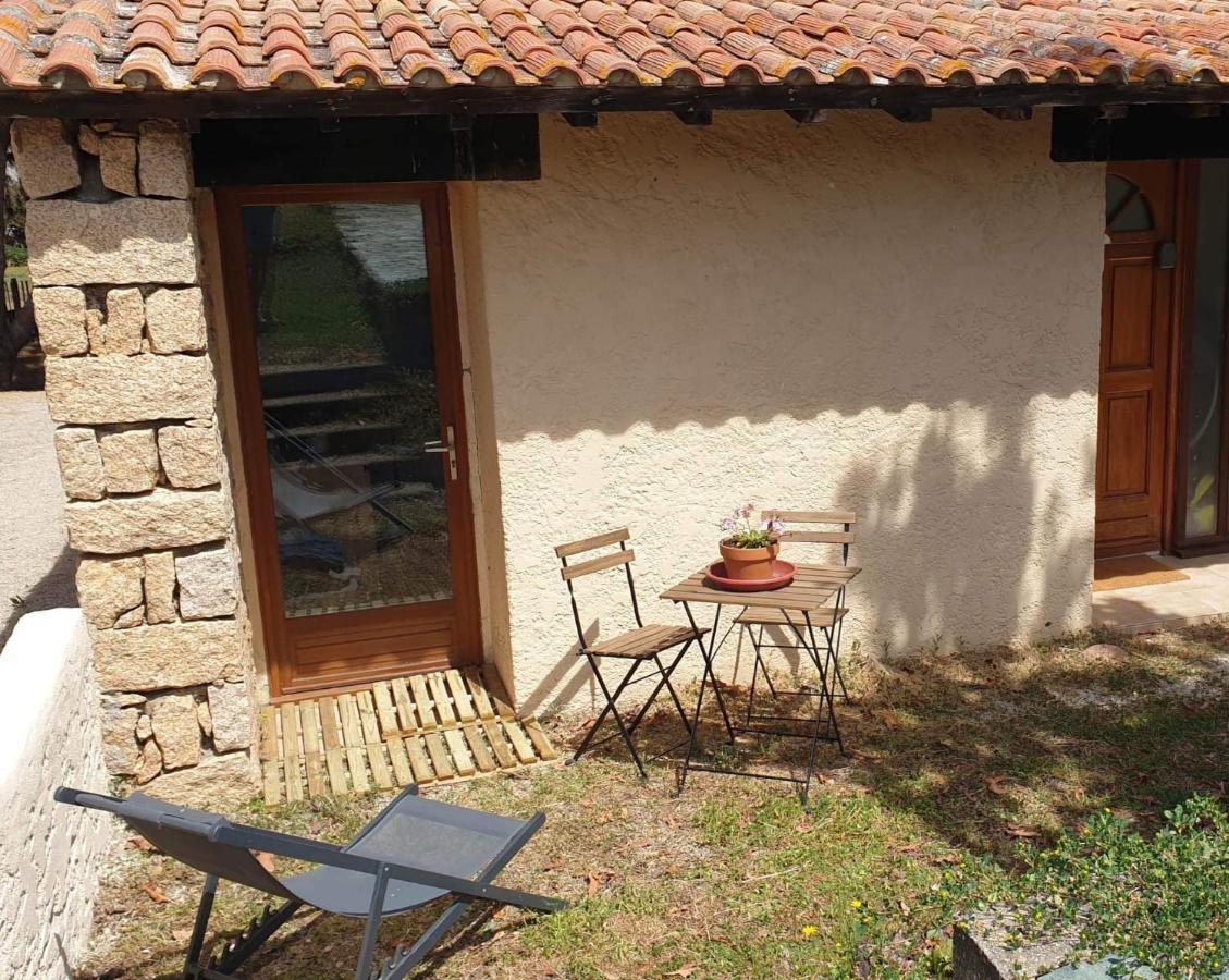 Ferienhaus Mini 72, Avec Piscine. *